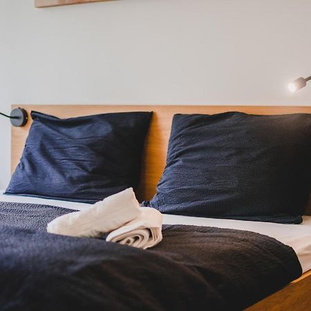 Julias Guesthouse Ora / Auer Eksteriør billede