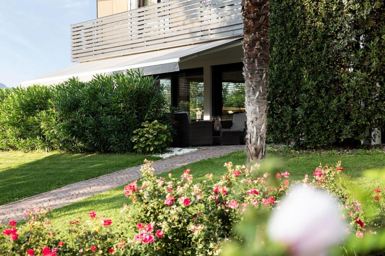 Julias Guesthouse Ora / Auer Eksteriør billede