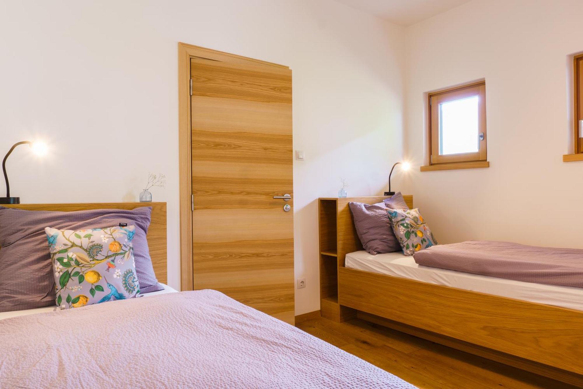 Julias Guesthouse Ora / Auer Eksteriør billede